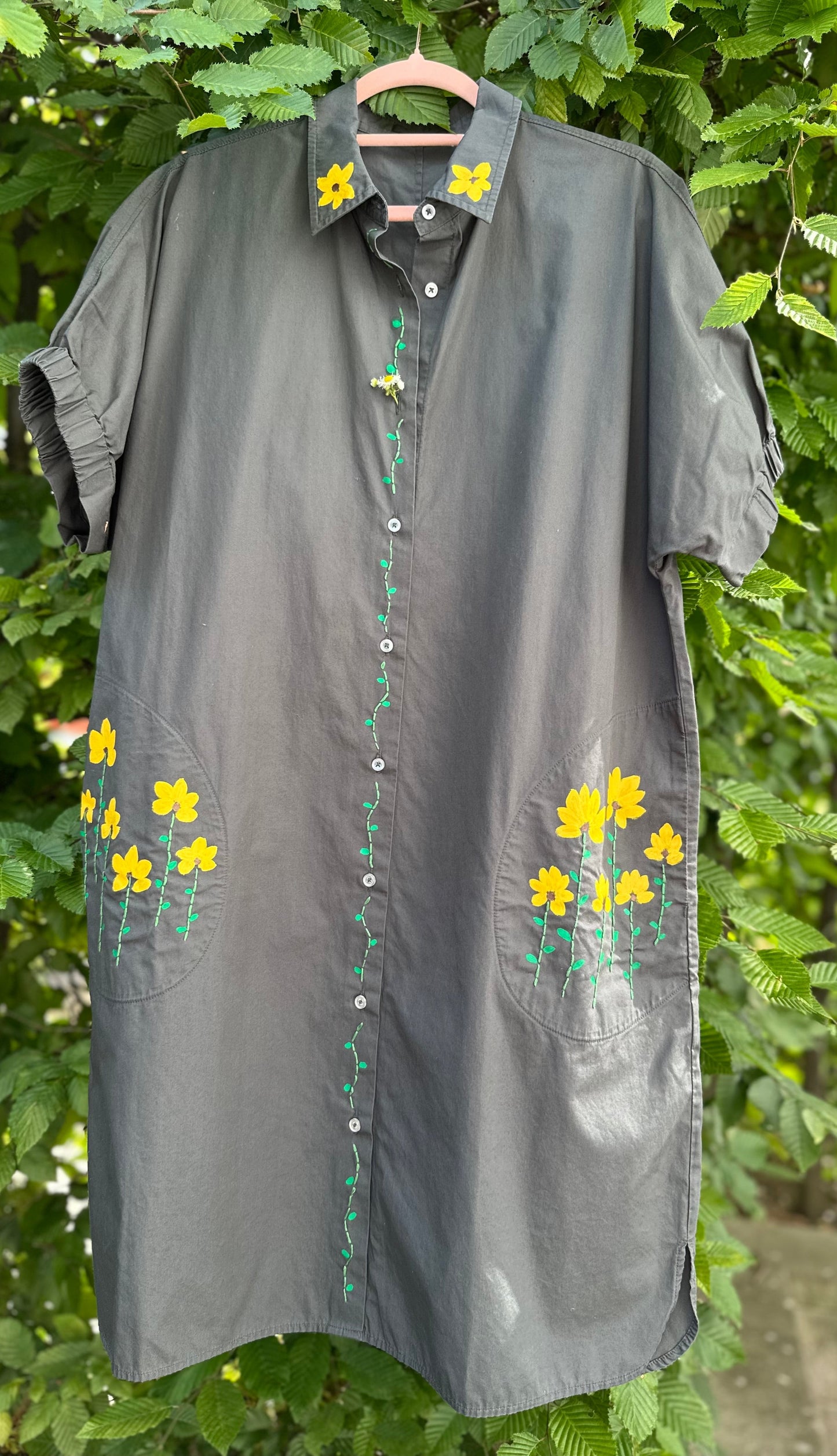 Dawar-El Shams Kleid (Marke Opus)